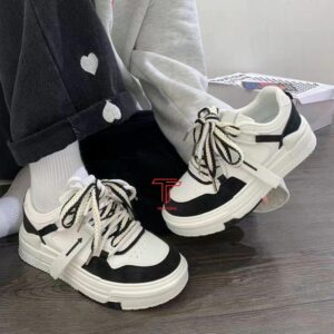FLOWER G53 Korean Ulzzang Style Sneakers – Youthful, Trendy Design with Elevated Sole